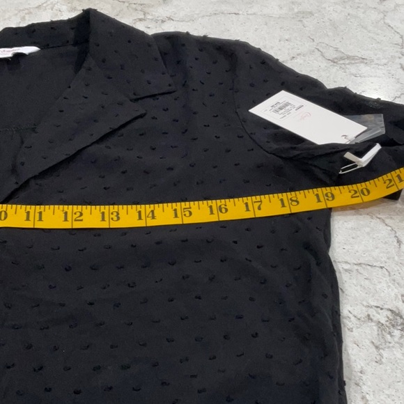 Candie’s Black blouse with short sleeve collar with buttons on front - Picture 9 of 11